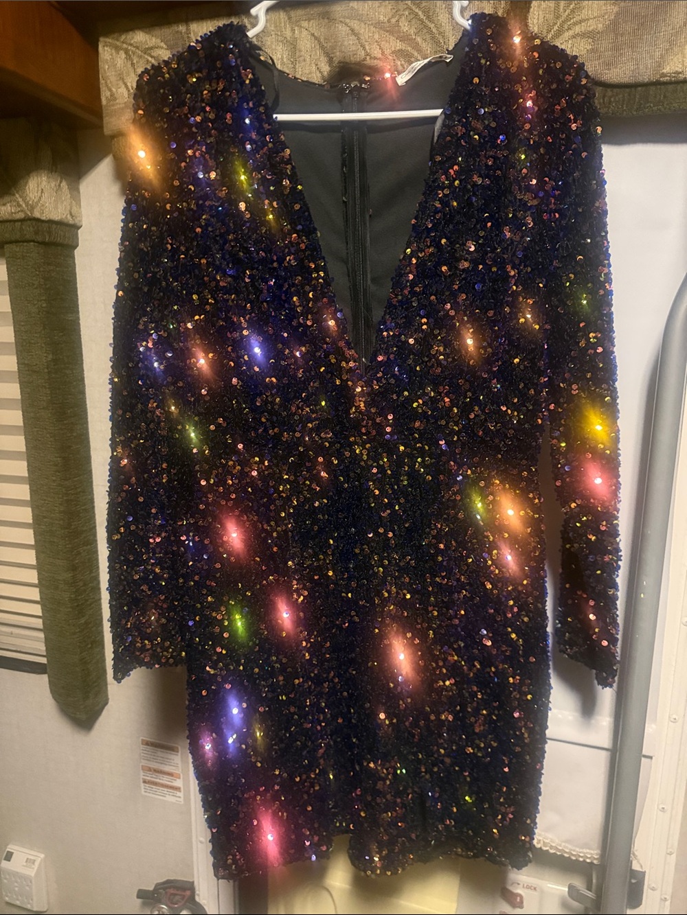Sequined V-Neck Long Sleeve Cocktail Dress - blue/black